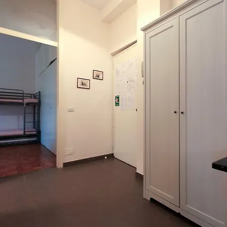 Duomo Area Apartment *